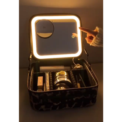 LEOPARD SKIN MAKEUP BAG WITH LED-LIGHTS AND MIRROR