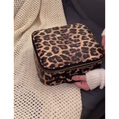 LEOPARD SKIN MAKEUP BAG WITH LED-LIGHTS AND MIRROR